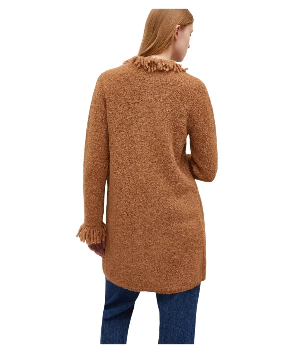 Cappotto Regina in Maglia Bouclé con Bordi Sfrangiati e Bottoni Decorativi