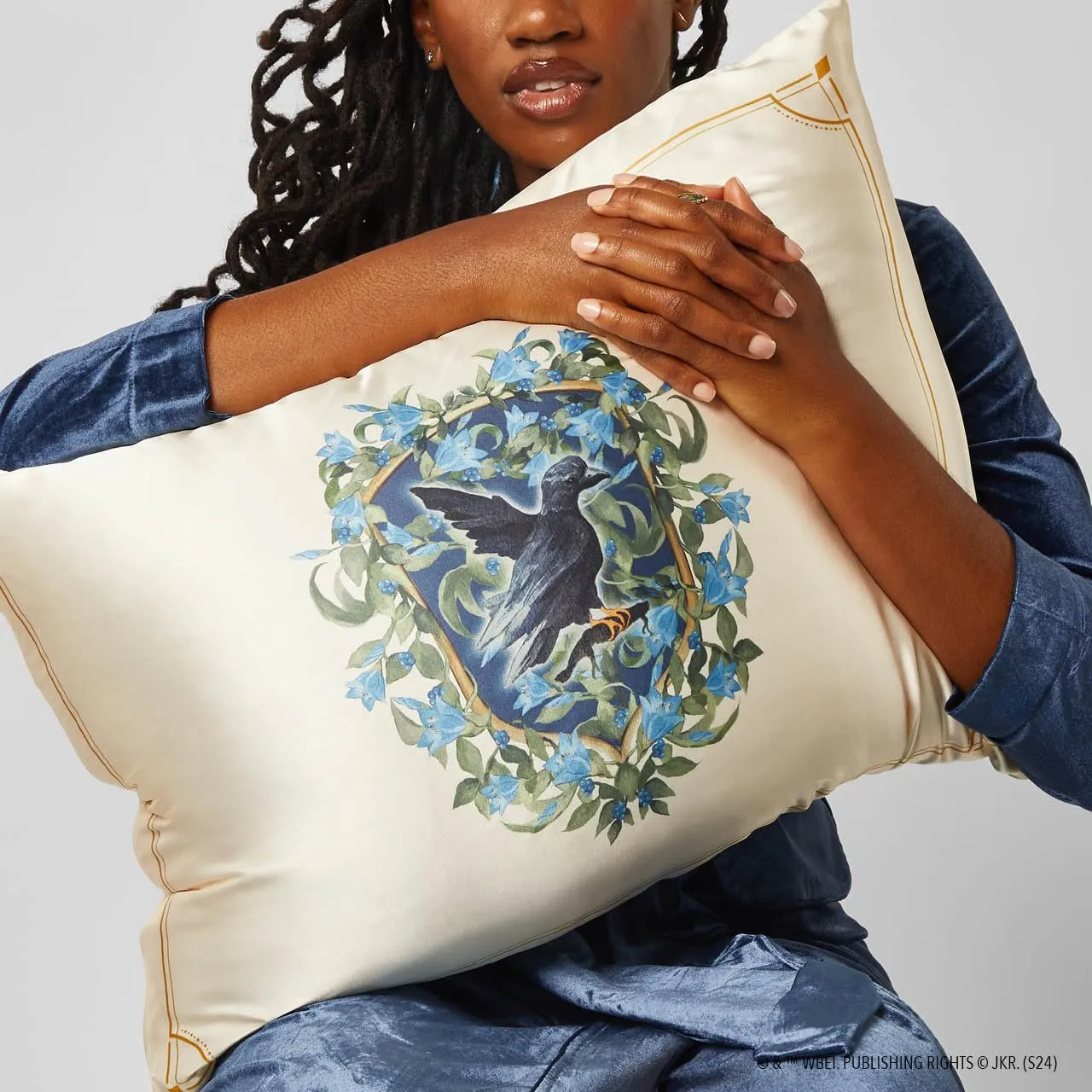 Kitsch Satin Pillowcase with Zipper for Hair & Skin, Softer Than Silk Pillow Cases Queen, Smooth Pillow Covers, Machine Washable, Wrinkle-Free, Cooling Satin Pillow Cases Standard Size 19"x26", Ivory