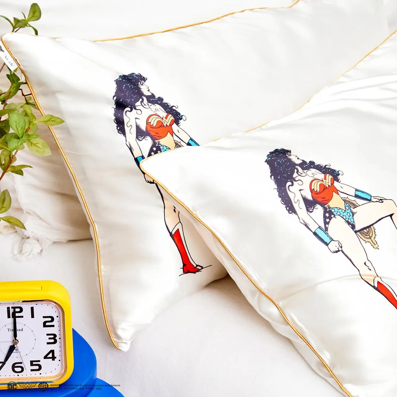 Kitsch Satin Pillowcase with Zipper for Hair & Skin, Softer Than Silk Pillow Cases Queen, Smooth Pillow Covers, Machine Washable, Wrinkle-Free, Cooling Satin Pillow Cases Standard Size 19"x26", Ivory