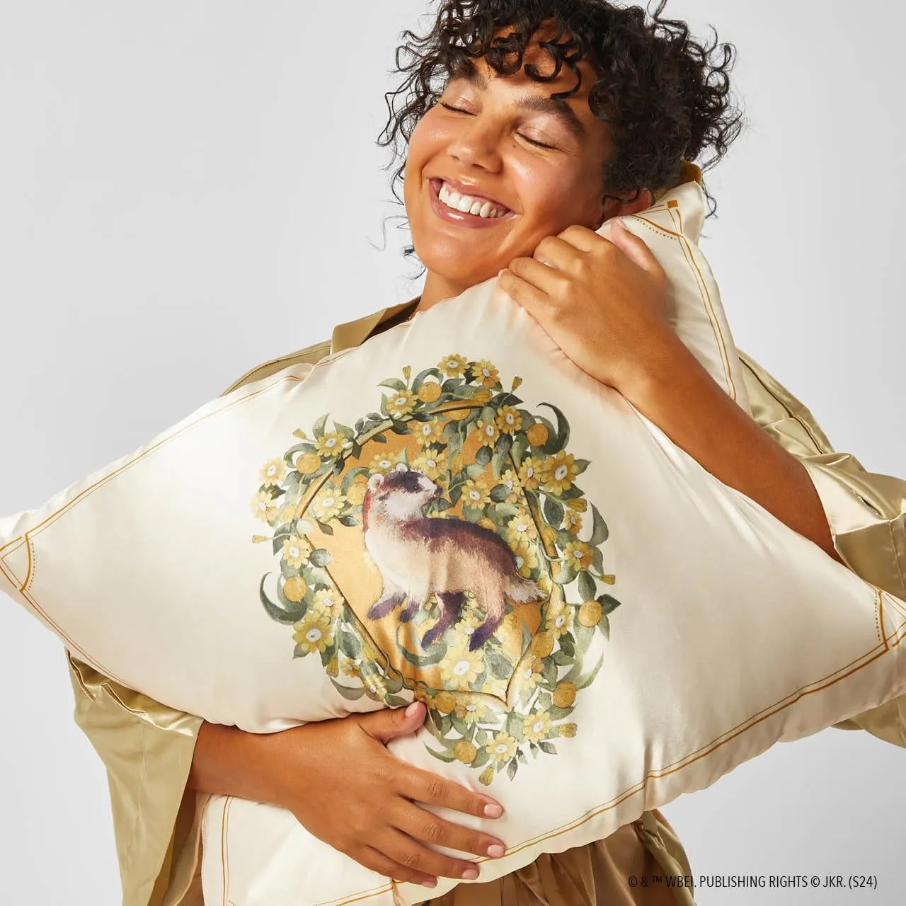 Kitsch Satin Pillowcase with Zipper for Hair & Skin, Softer Than Silk Pillow Cases Queen, Smooth Pillow Covers, Machine Washable, Wrinkle-Free, Cooling Satin Pillow Cases Standard Size 19"x26", Ivory