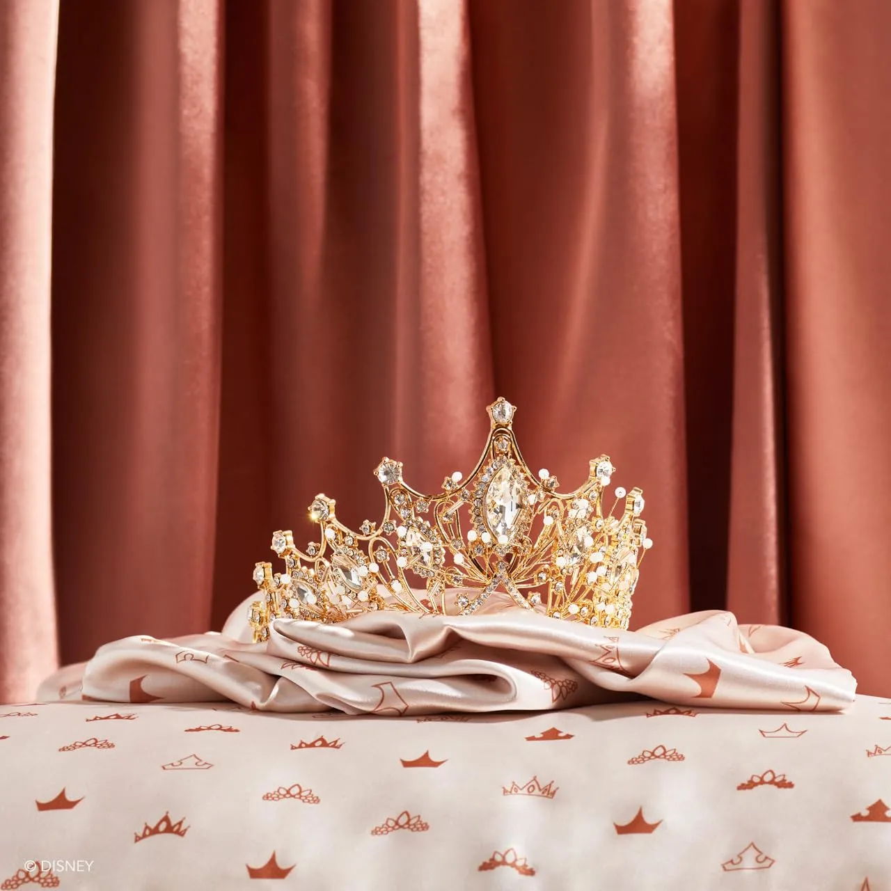 Kitsch Satin Pillowcase with Zipper for Hair & Skin, Softer Than Silk Pillow Cases Queen, Smooth Pillow Covers, Machine Washable, Wrinkle-Free, Cooling Satin Pillow Cases Standard Size 19"x26", Ivory