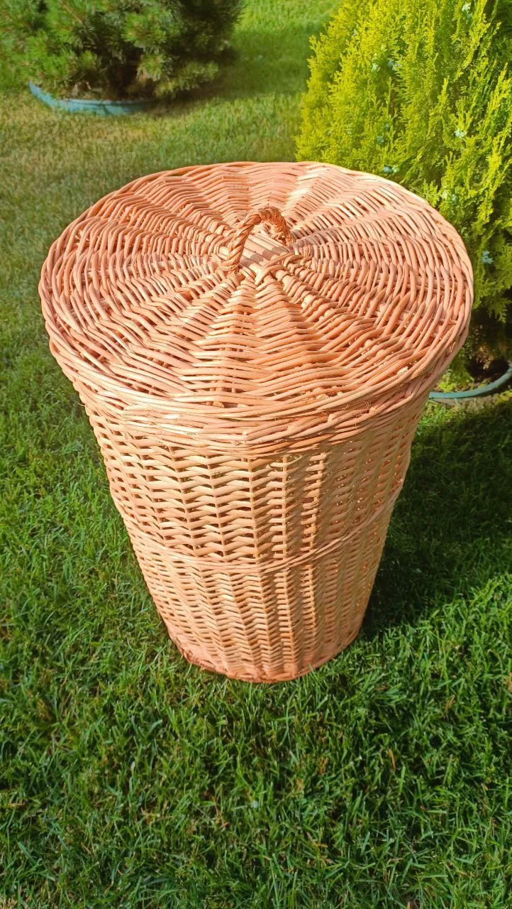 Large Wicker Laundry Basket With Lid